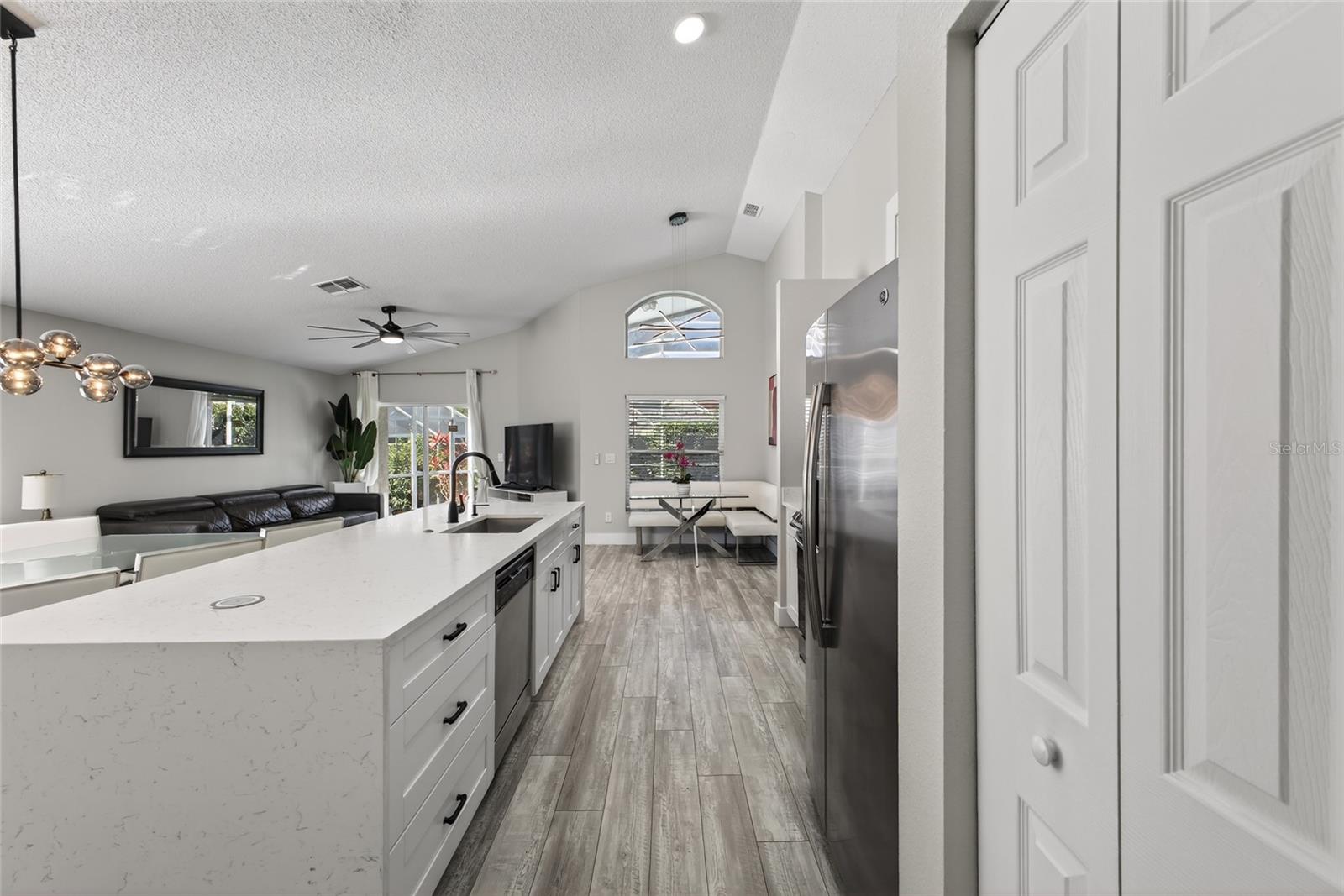 CARIBBEAN COVE - Residential