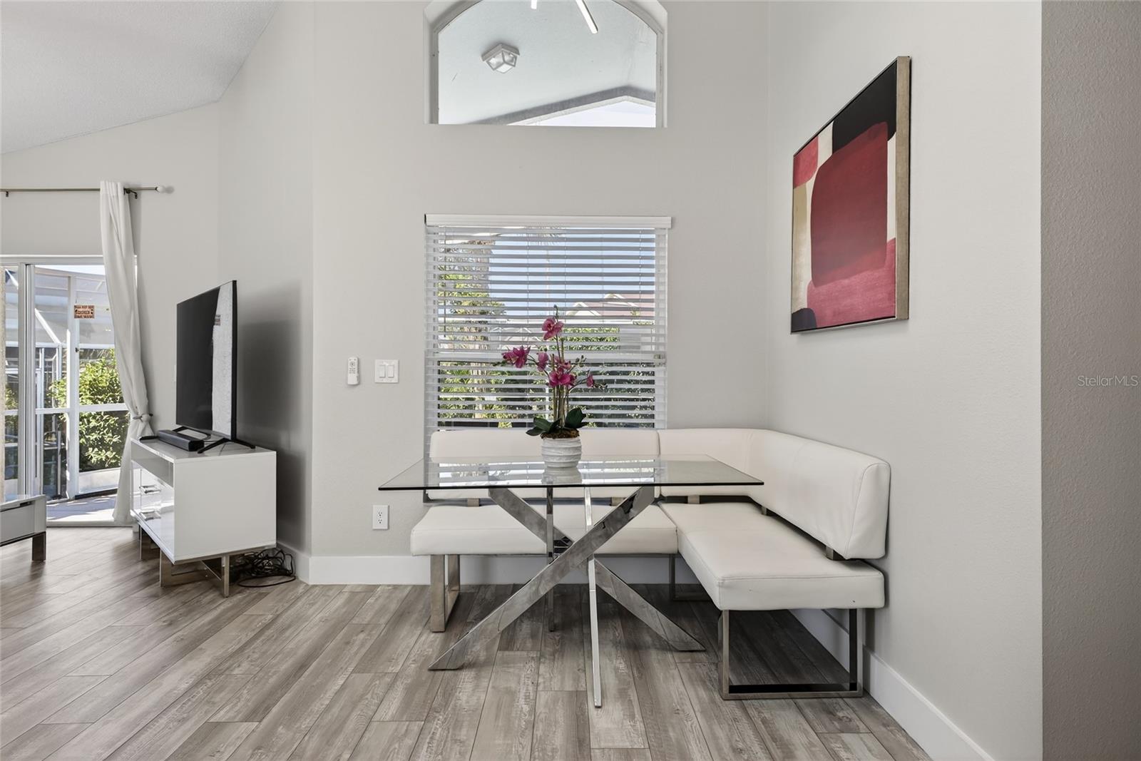 CARIBBEAN COVE - Residential