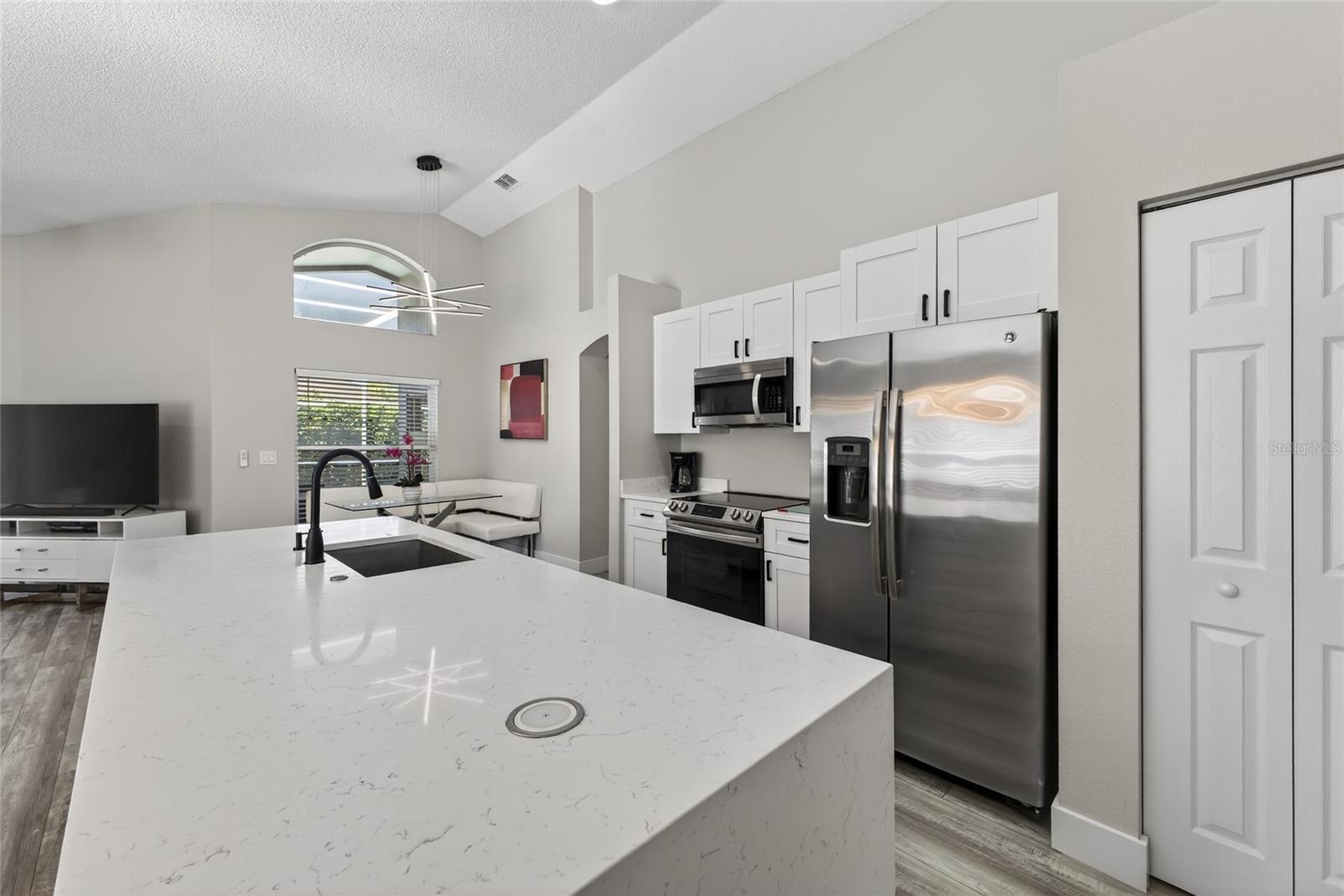 CARIBBEAN COVE - Residential