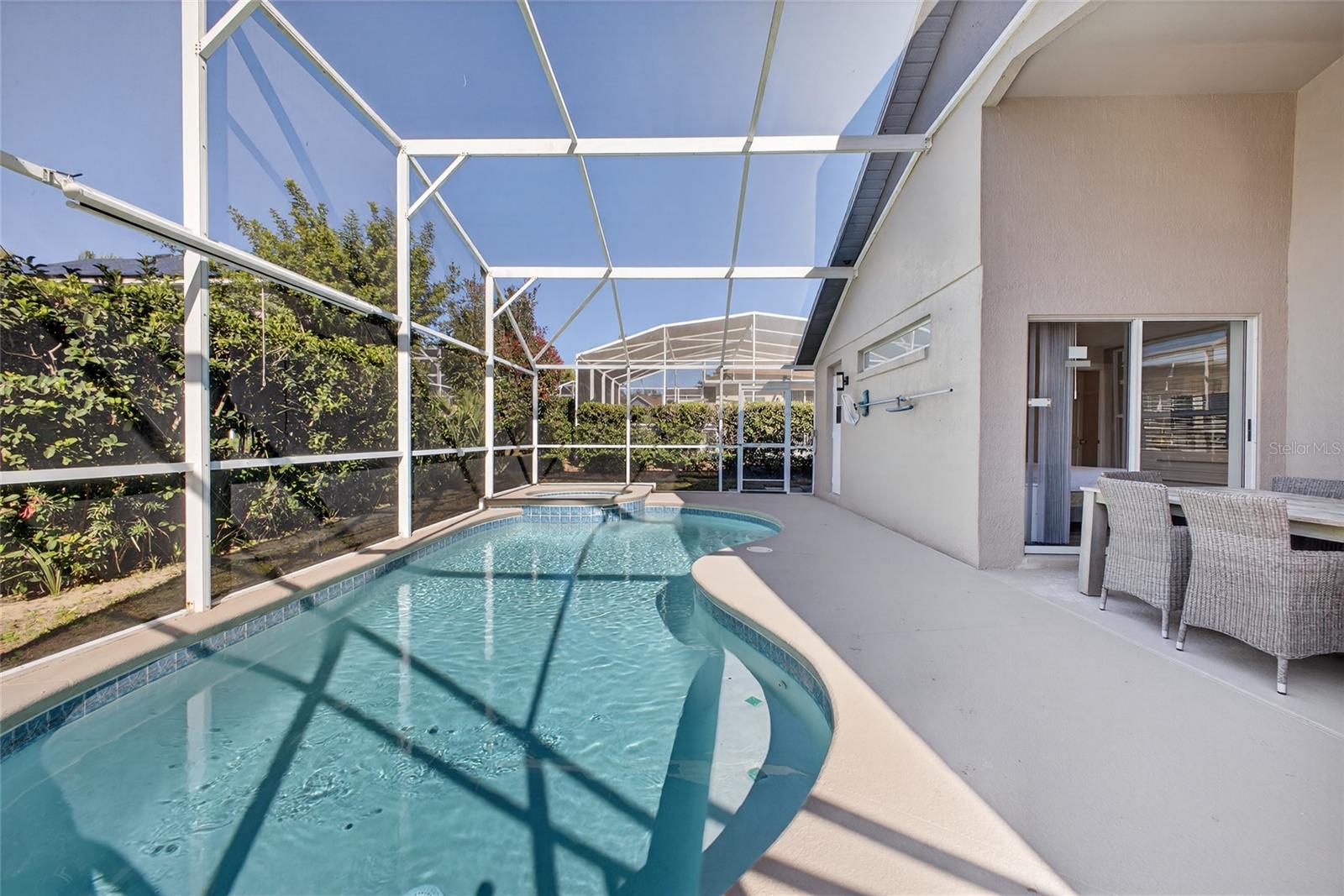 CARIBBEAN COVE - Residential