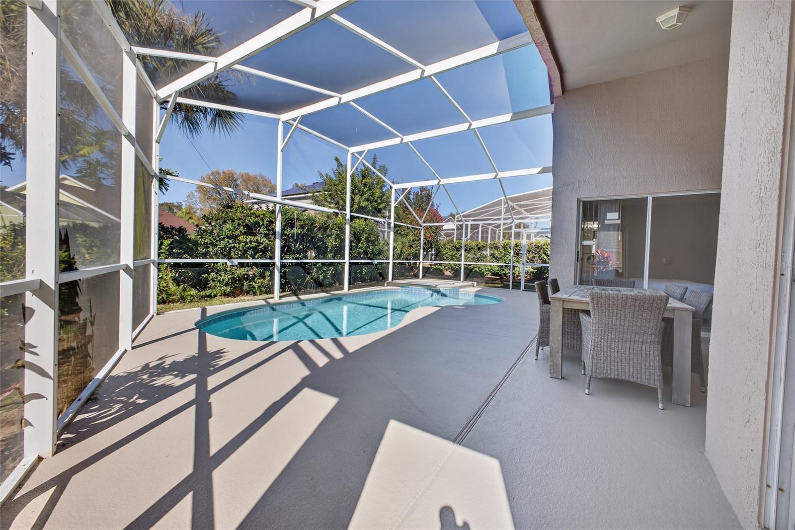 CARIBBEAN COVE - Residential