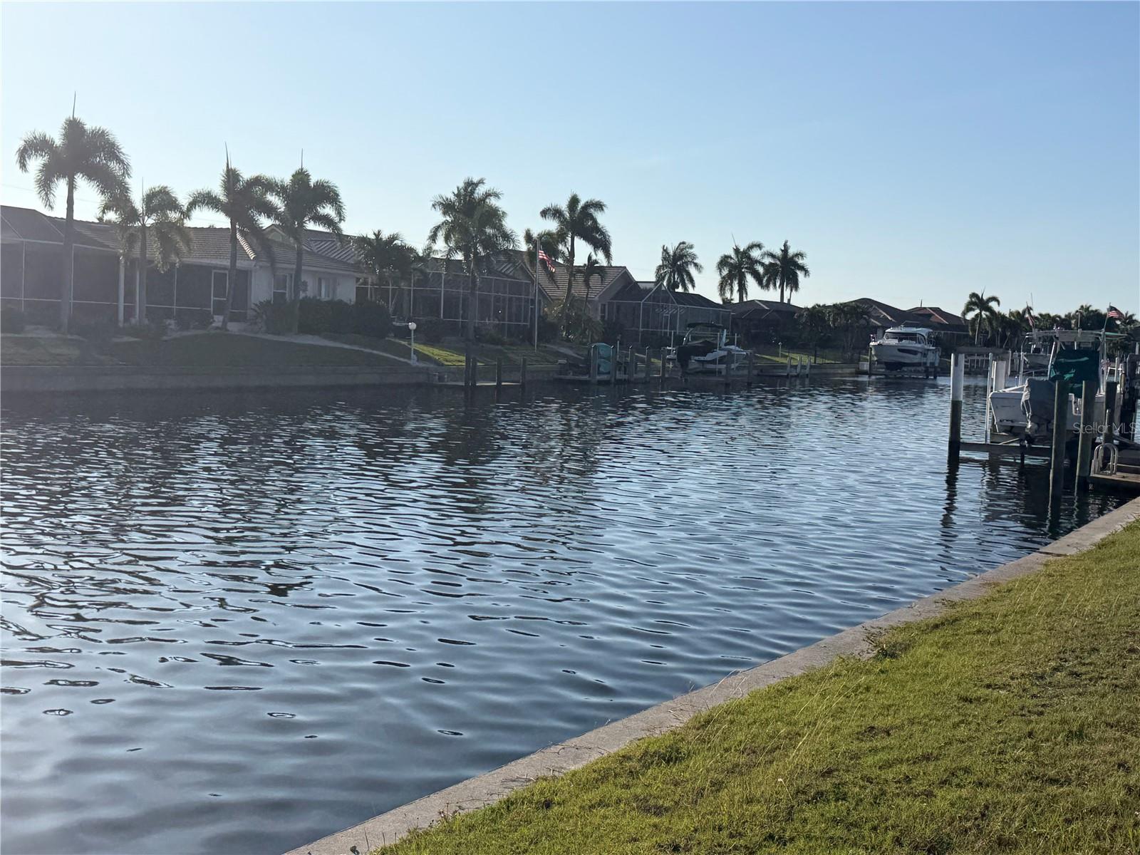 PUNTA GORDA ISLES SEC 07 - Land