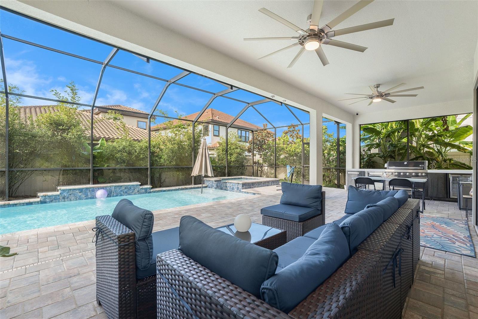 PRISTINE LAKE PRESERVE - Residential