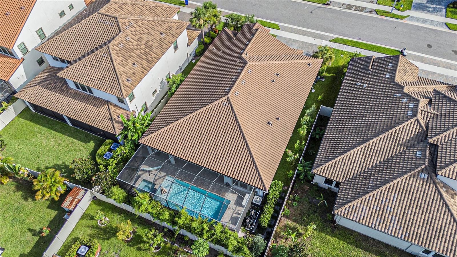 PRISTINE LAKE PRESERVE - Residential