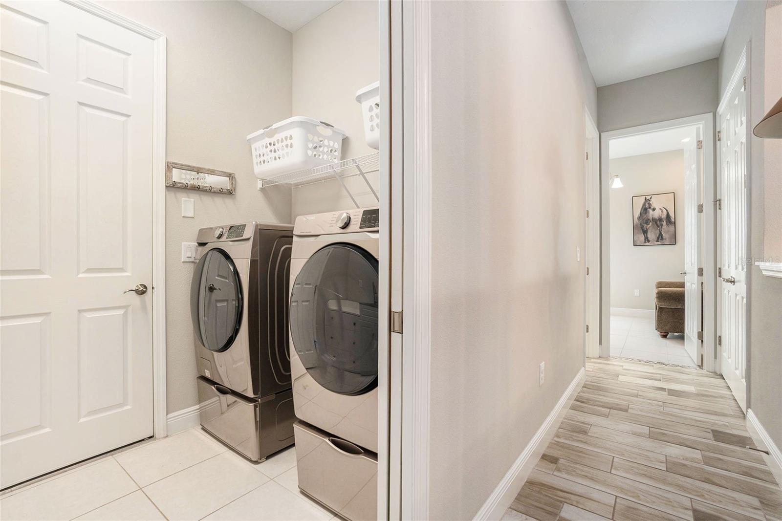 PRISTINE LAKE PRESERVE - Residential