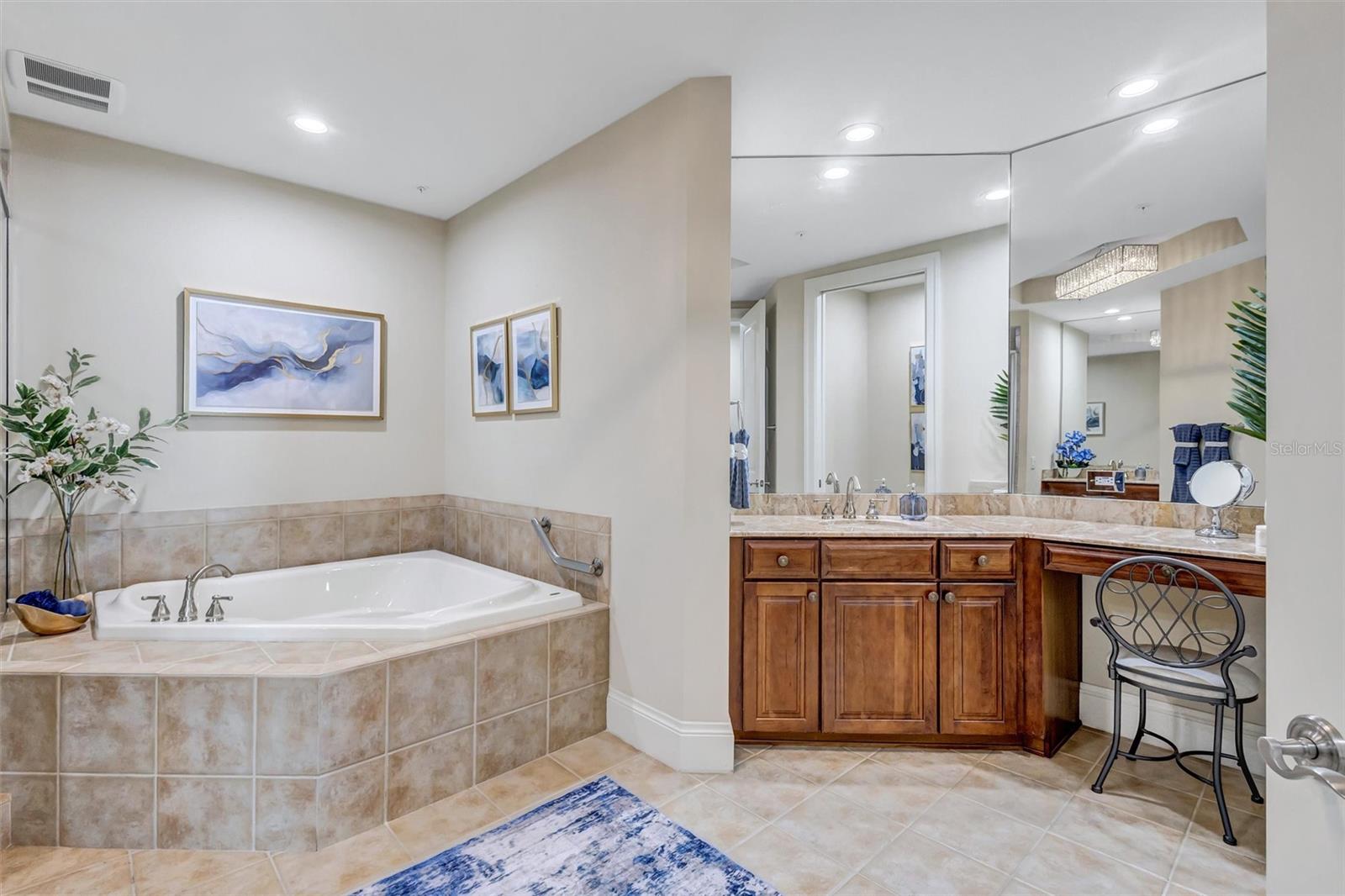 BEL MARE PH I - Residential