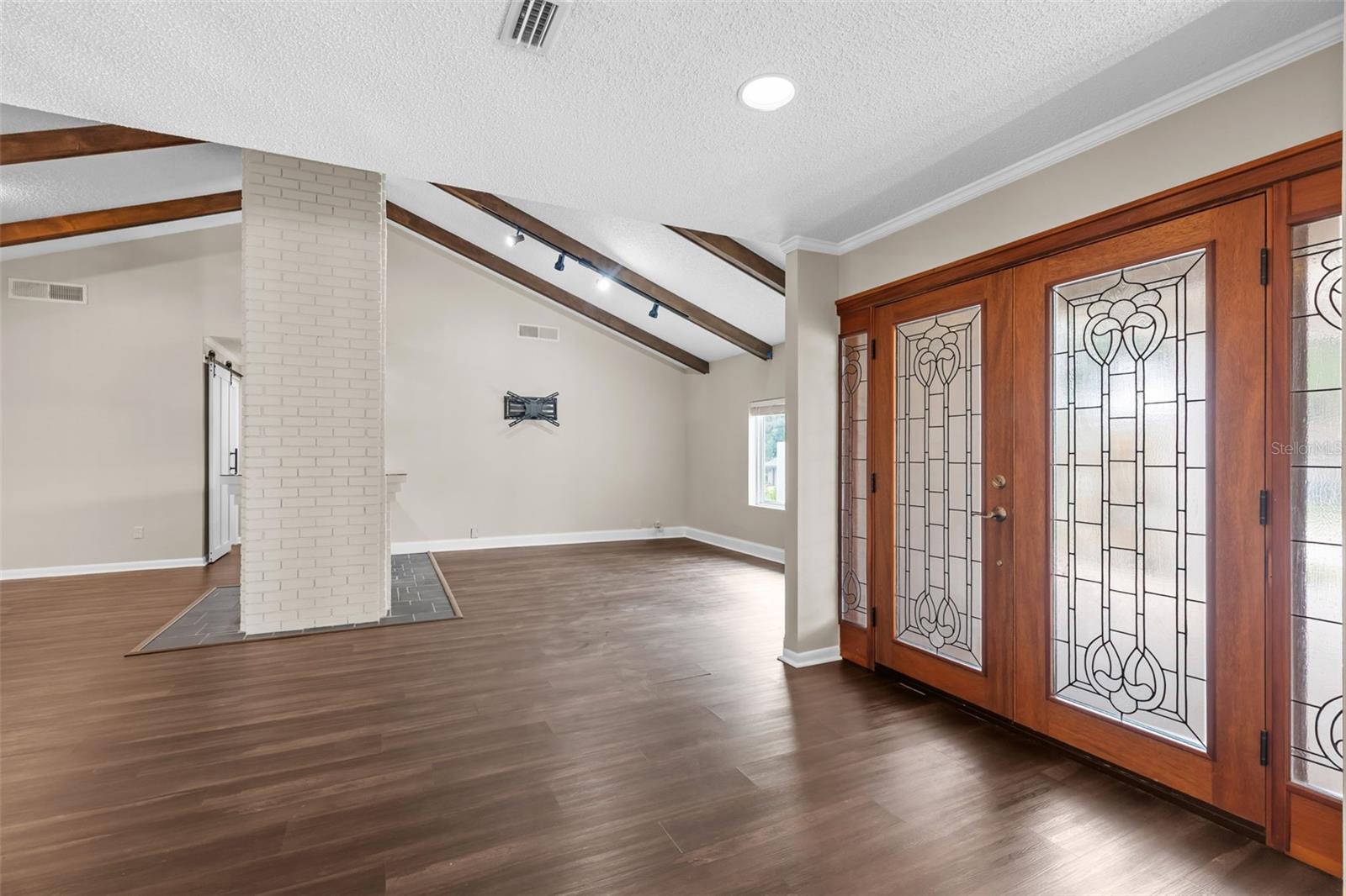 ENISWOOD UNIT II A - Residential