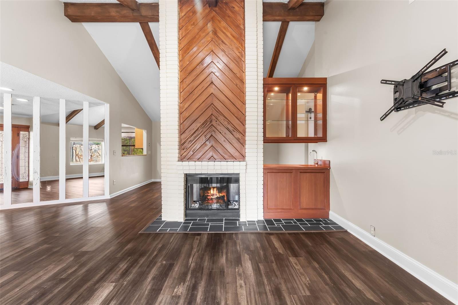 ENISWOOD UNIT II A - Residential