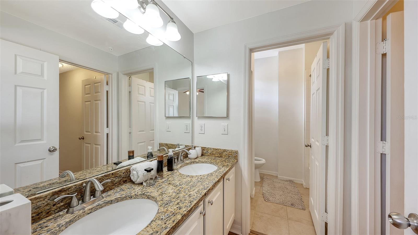 LAS PALMAS OF SARASOTA - Residential