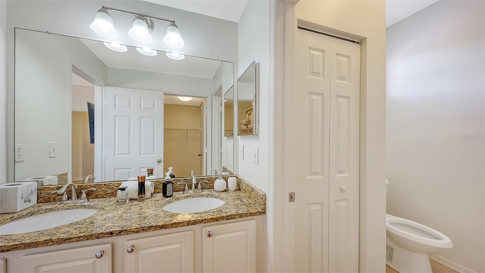 LAS PALMAS OF SARASOTA - Residential