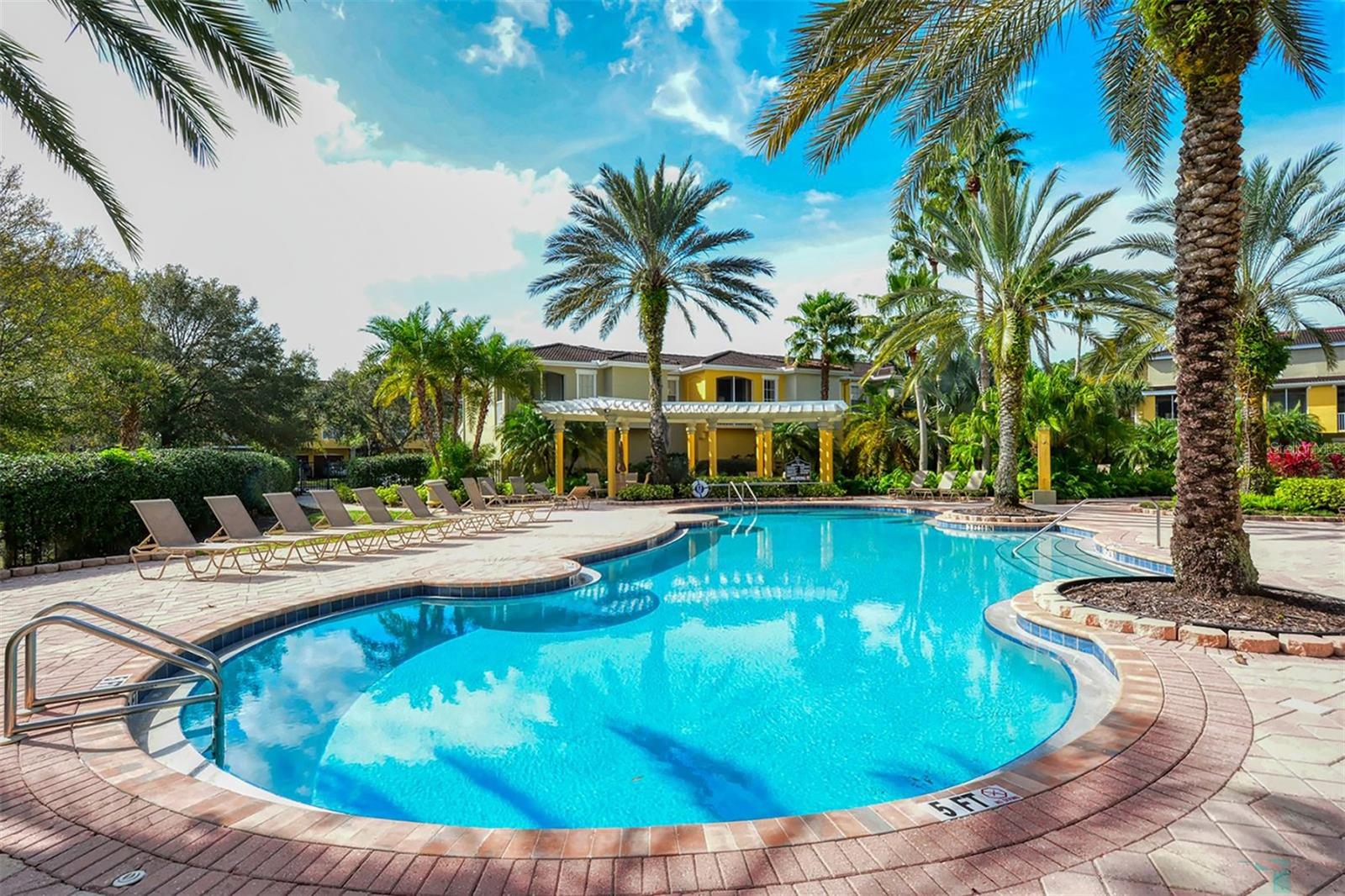 LAS PALMAS OF SARASOTA - Residential