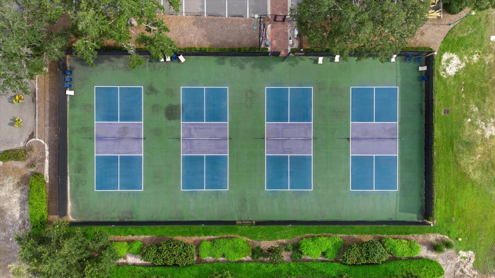 LAKEWOOD RANCH COUNTRY CLUB VILLAGE - Residential