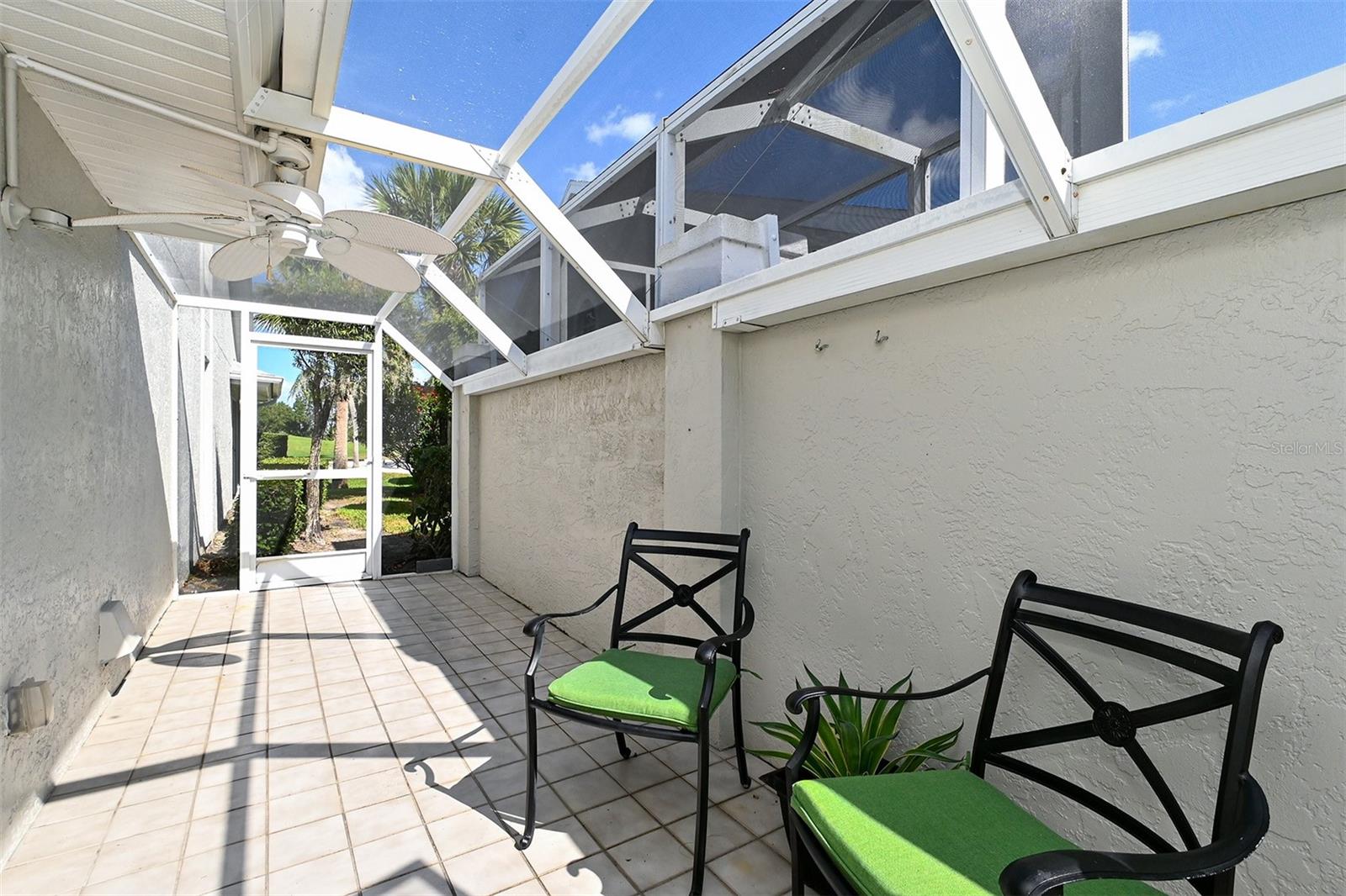 CLUB VILLAS II AT PALM-AIRE - Residential