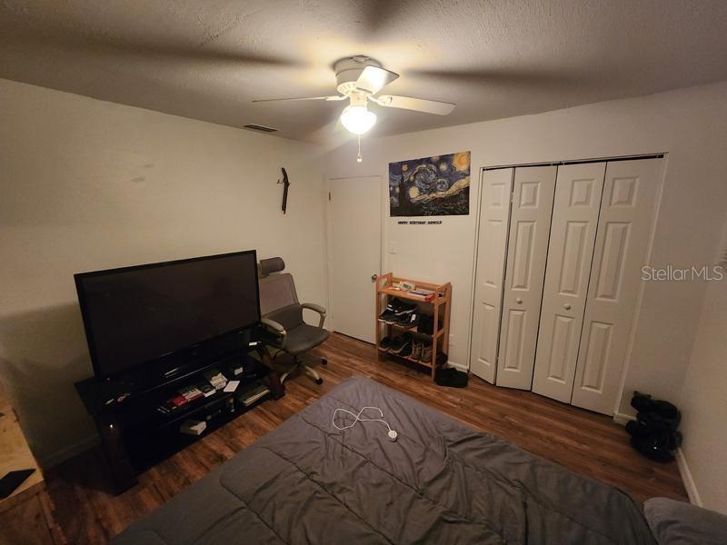 FAIRWAY OAKS - Residential