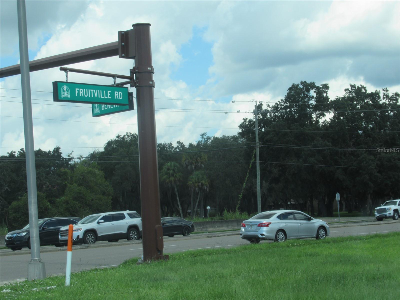 FAIRWAY OAKS - Residential