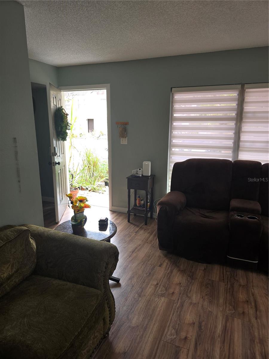 FAIRWAY OAKS - Residential