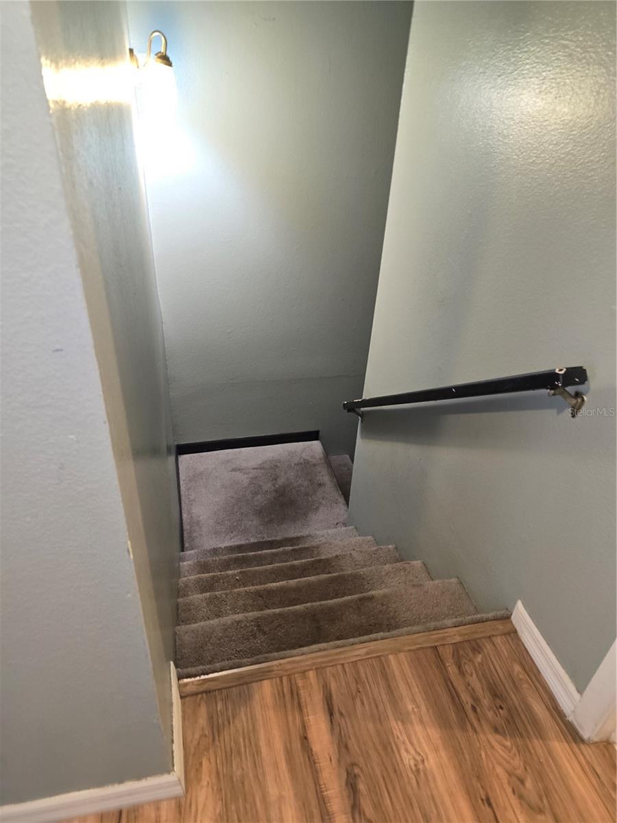 FAIRWAY OAKS - Residential