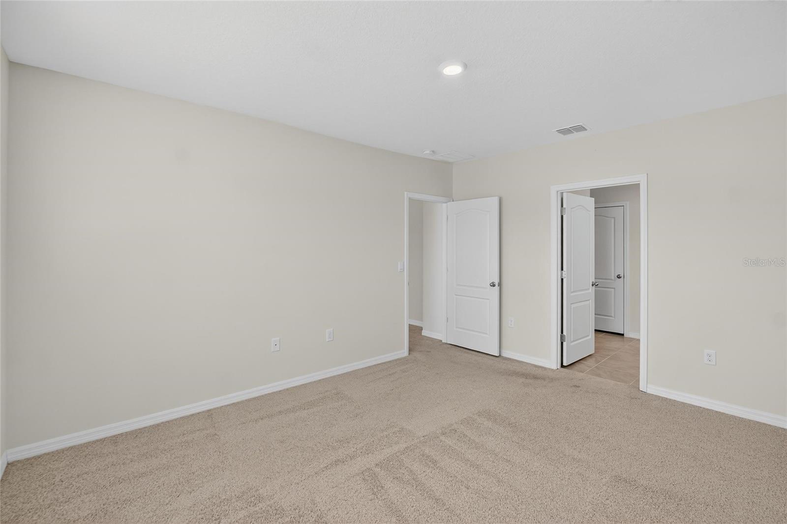 SQUIRES GROVE PH 2 - Residential Lease