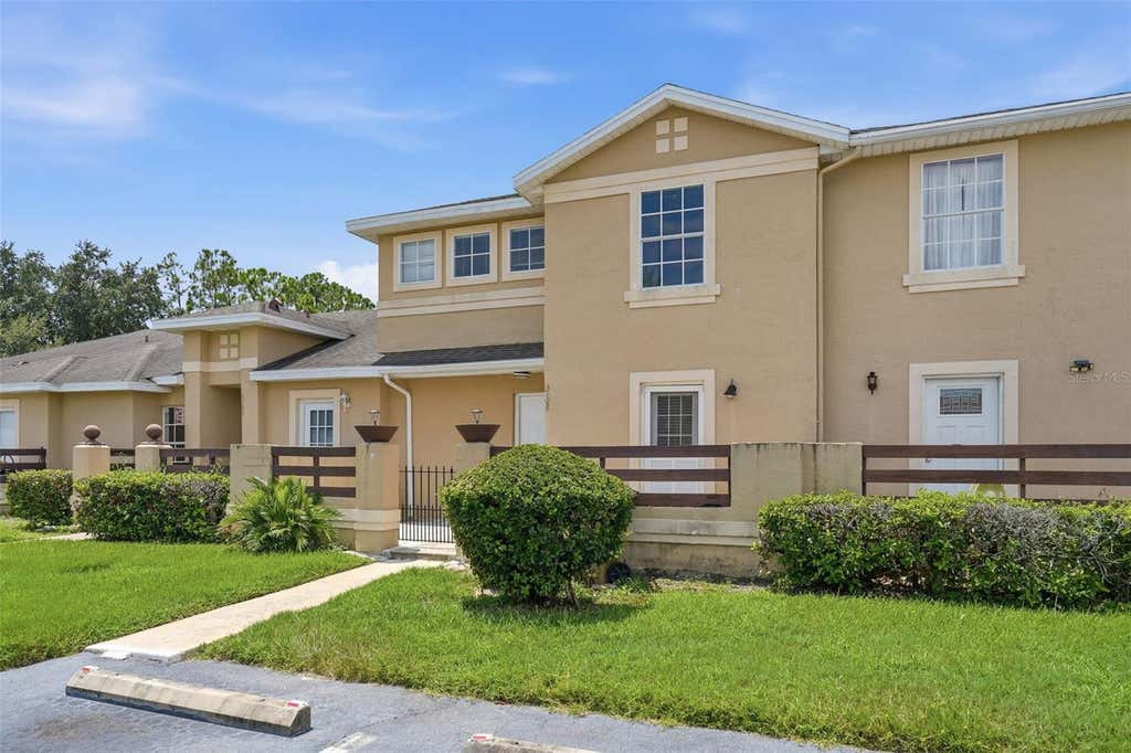 Photo of 3108 Landsend Court, Kissimmee, FL 34743 (MLS # S5156061)
