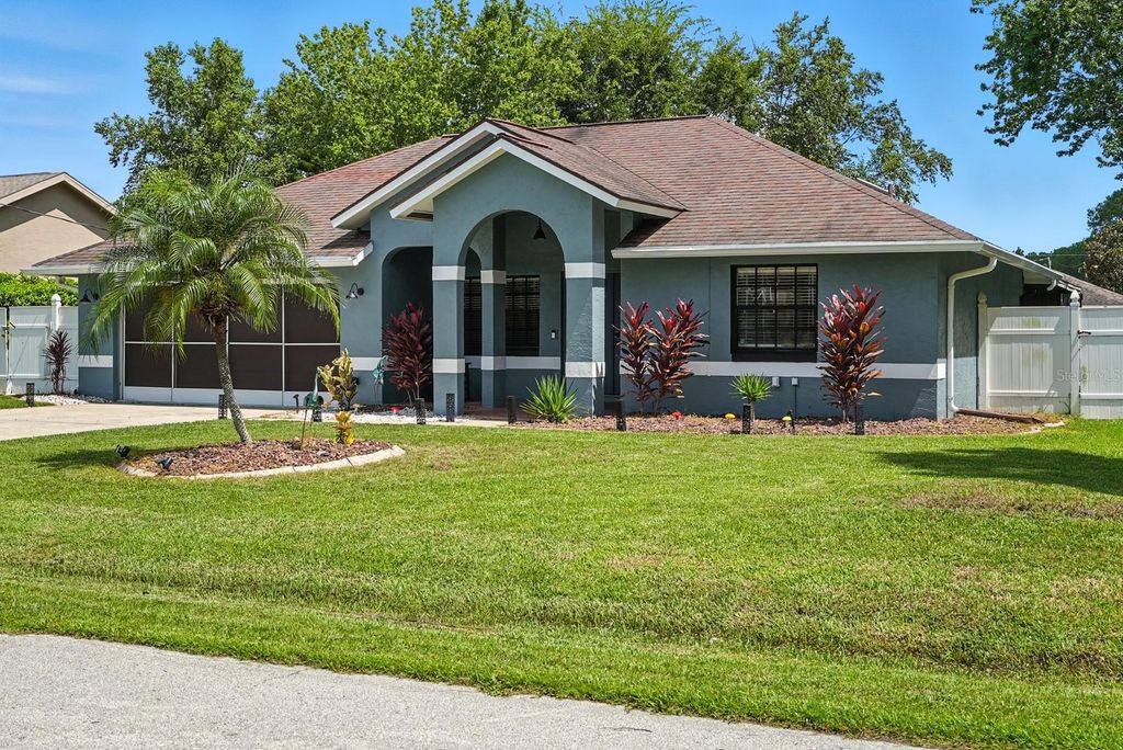 Photo of 86 Bayside Drive, Palm Coast, FL 32137 (MLS # FC311891)
