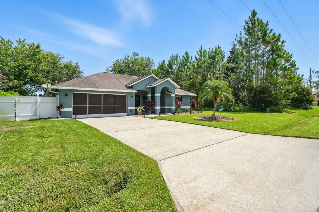 Photo of 86 Bayside Drive, Palm Coast, FL 32137 (MLS # FC311891)