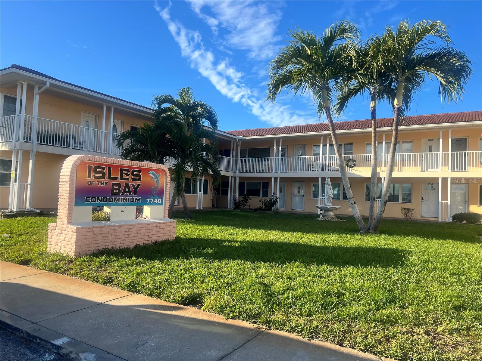 BAY ISLES CONDO - Residential Lease