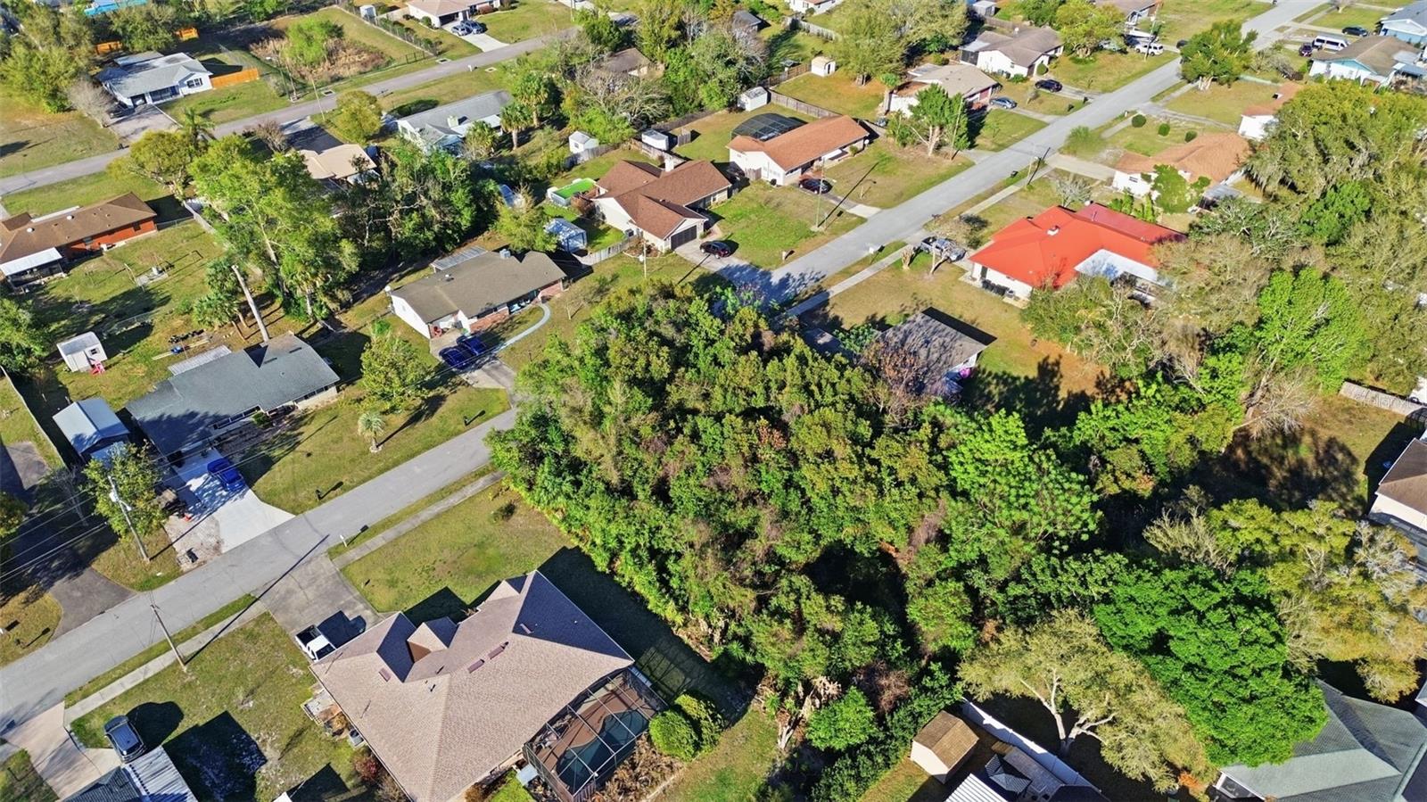 DEBARY DEV BUILDERS - Land