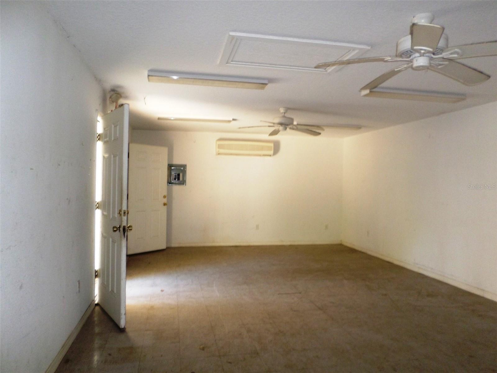 DUNNELLON - Commercial Sale