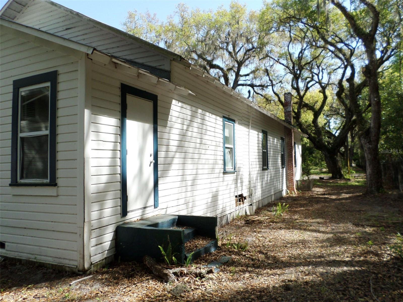 DUNNELLON - Commercial Sale