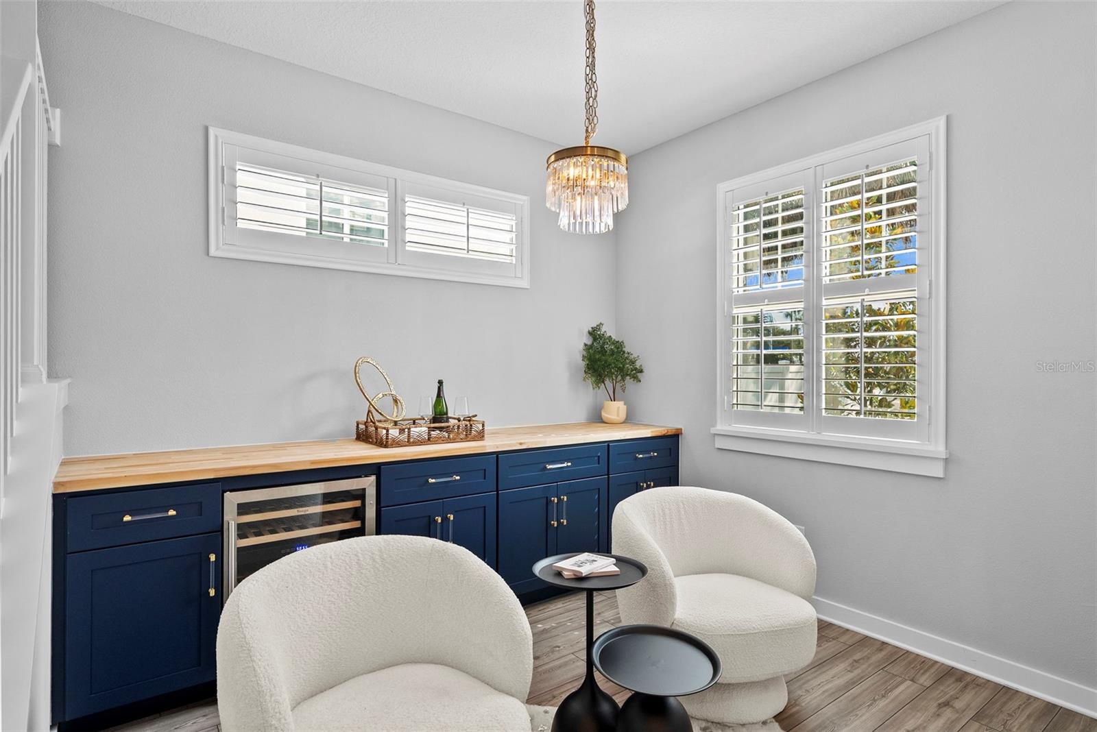 5834 S MACDILL AVENUE A