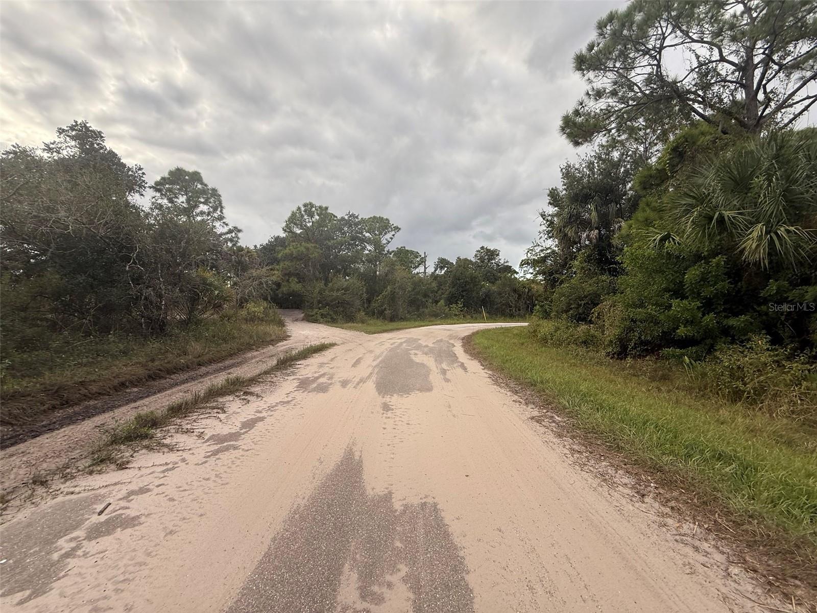 PORT CHARLOTTE SUB 30 - Land