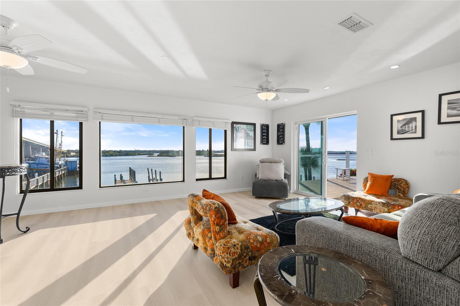 HALIFAX SHORES - Residential