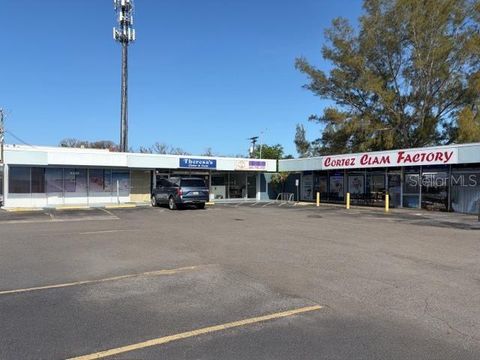 Photo of 4328 101st Street W #4330, Bradenton, FL 34210 (MLS # A4698150)