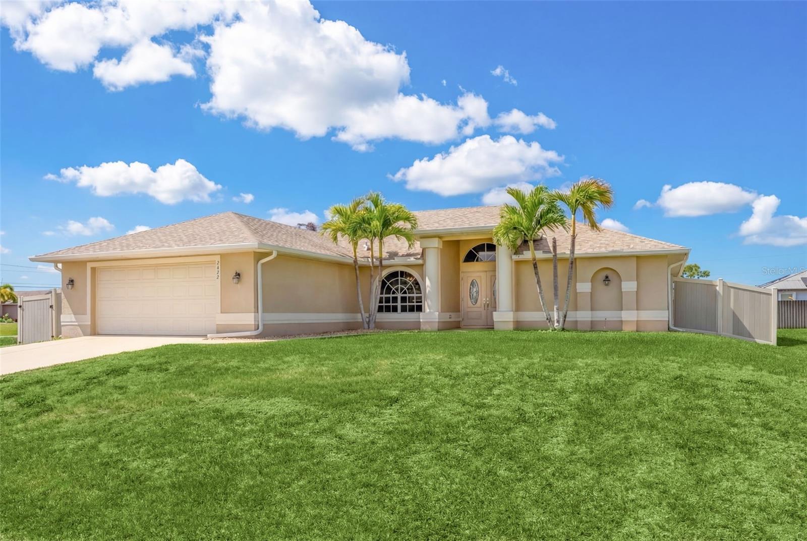 CAPE CORAL - Residential
