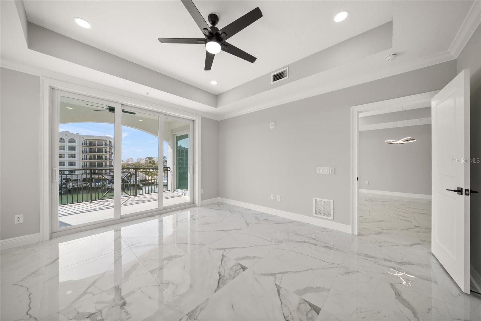 LA BRISA DEL MAR CONDO UNIT 301 - Residential