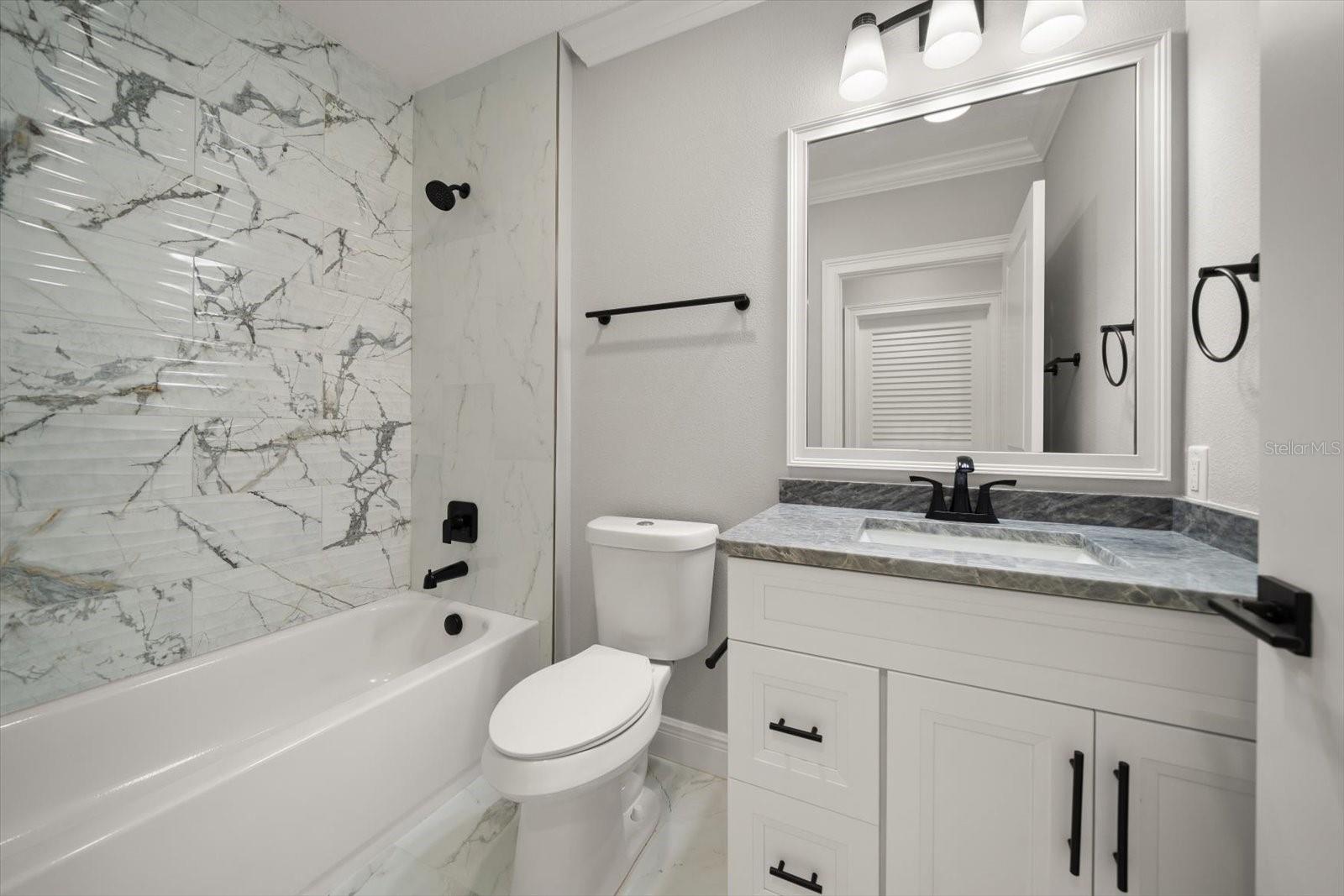 LA BRISA DEL MAR CONDO UNIT 301 - Residential