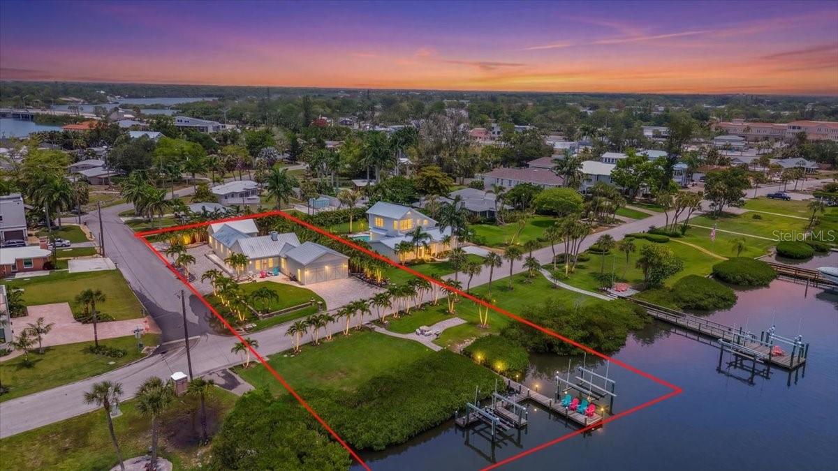 216 SUNRISE DRIVE