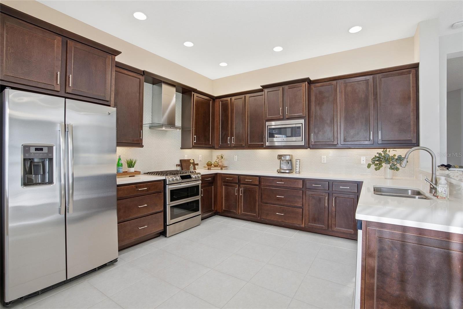 THE RIDGE AT WIREGRASS - Residential