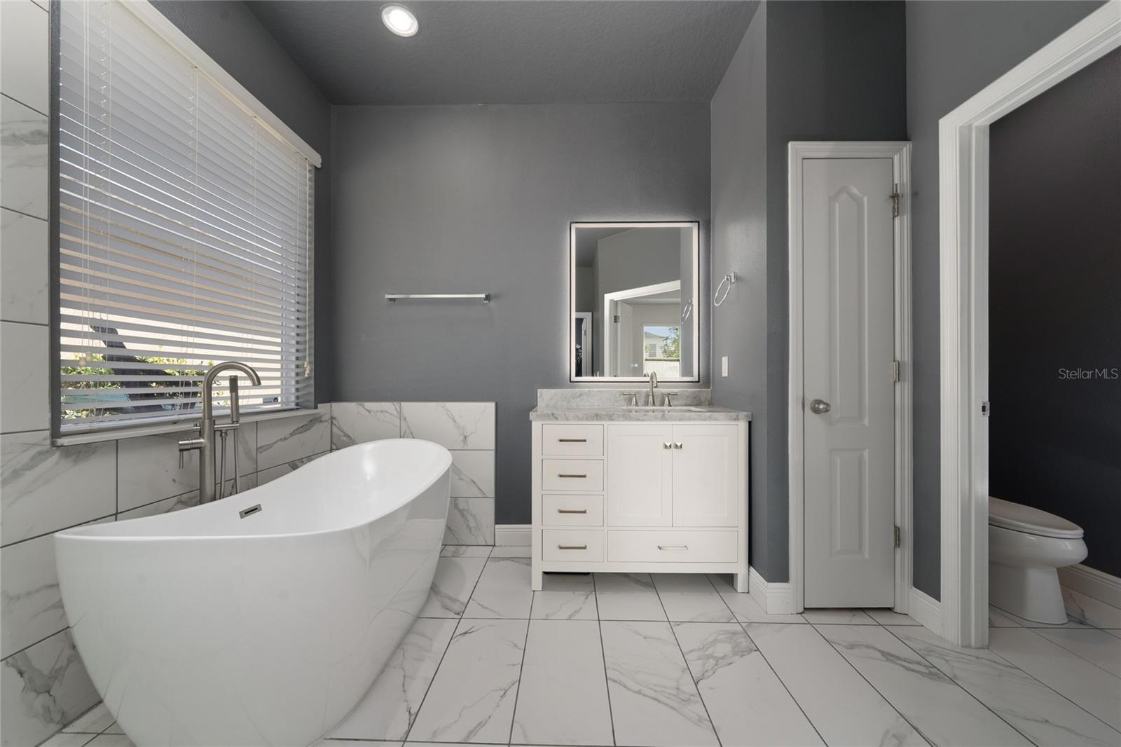 WICKHAM PARK - Residential