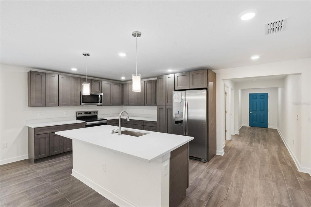 Photo of 740 S Washington Avenue, Apopka, FL 32703 (MLS # O6380621)