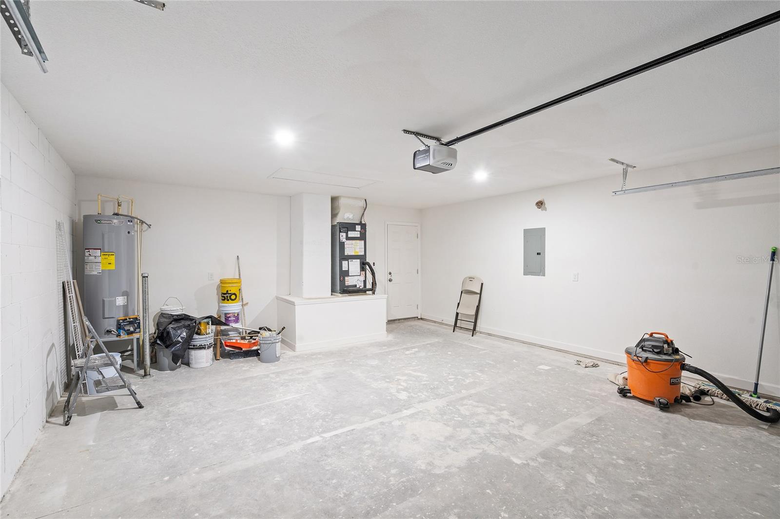 740 S WASHINGTON AVENUE