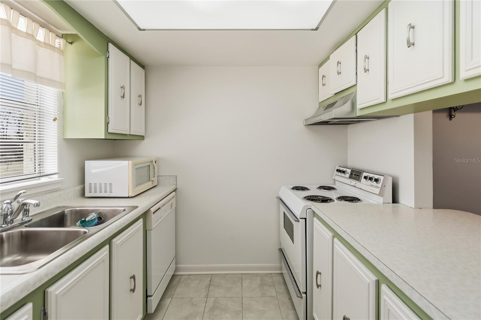 HEATHER HALL CONDO - Residential