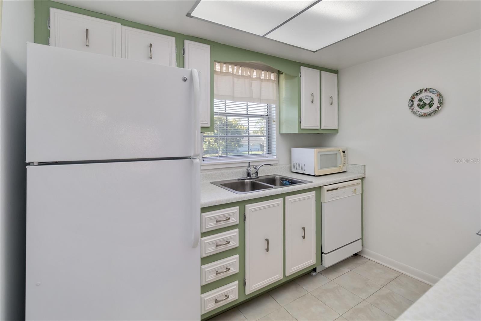 HEATHER HALL CONDO - Residential