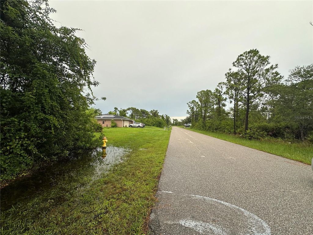 Photo of 5395 Everest Terrace, Port Charlotte, FL 33981 (MLS # C7514186)
