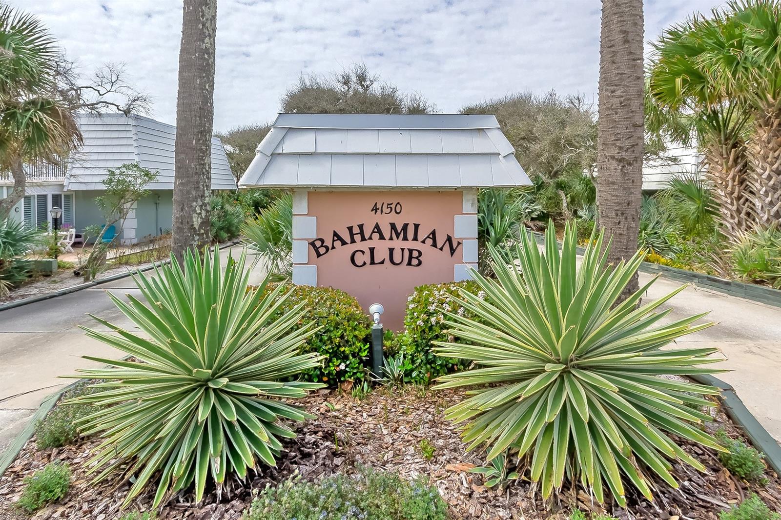 Bahamian Club Units 01-03 Inc - Residential