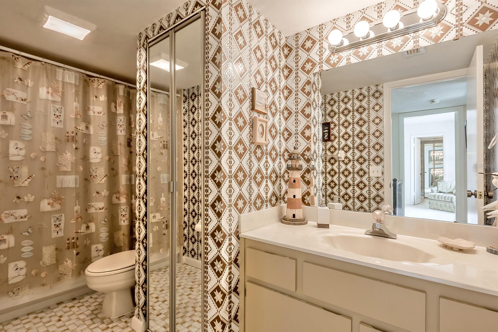 Bahamian Club Units 01-03 Inc - Residential