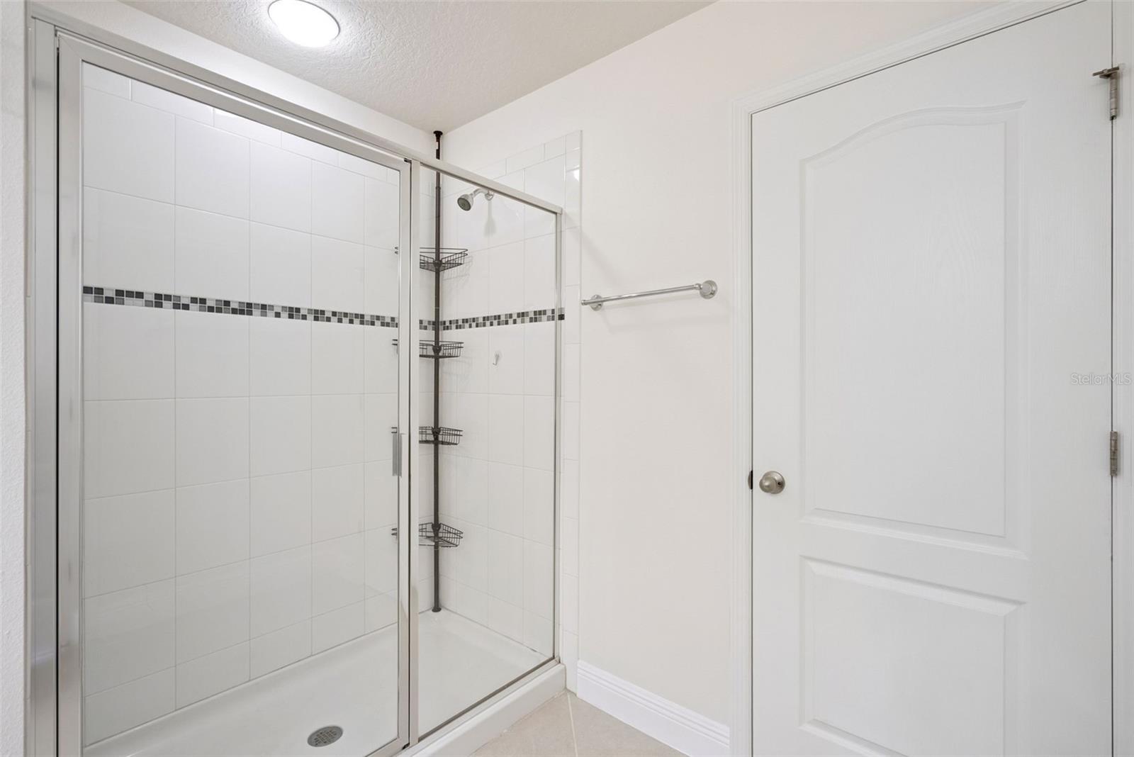 ALOMA TRAILS - Residential