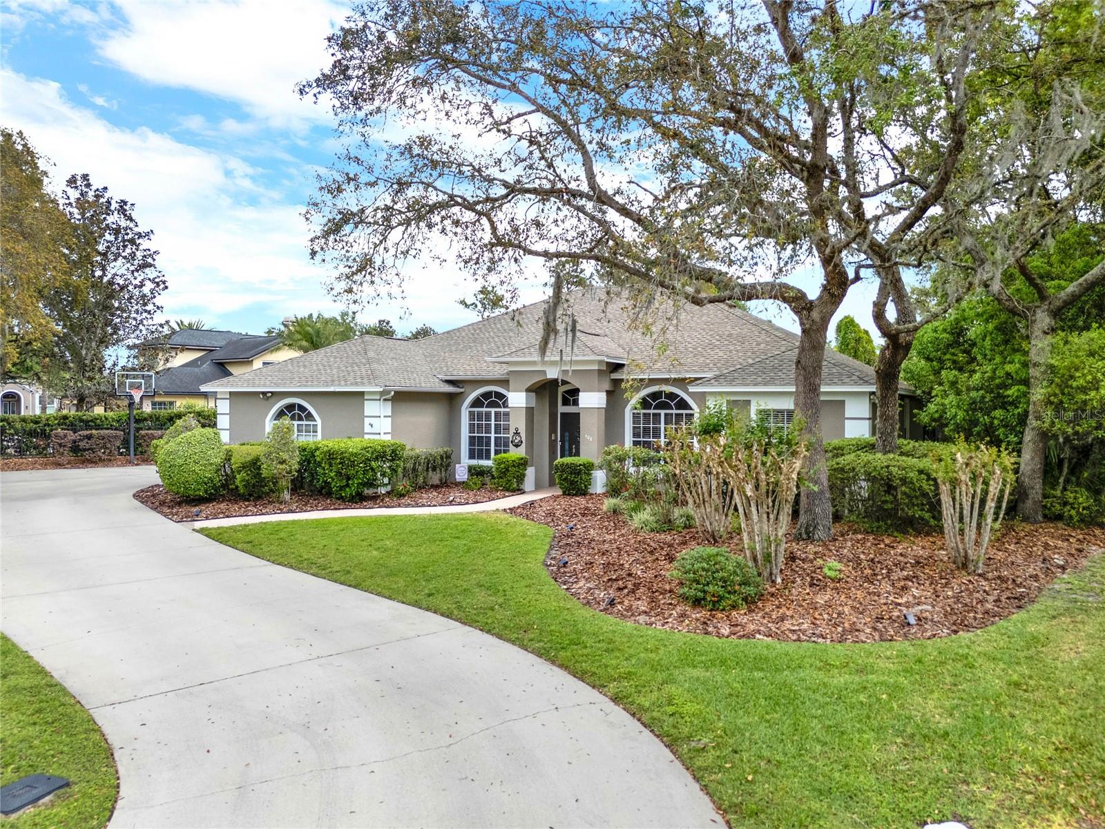 408 ALMERIA COURT