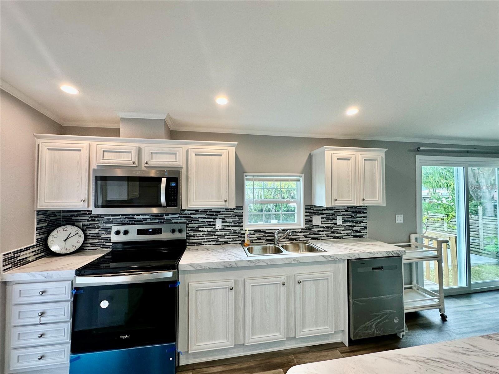 HOLIDAY HAVEN CAMPSITES UNIT 02 - Residential Lease