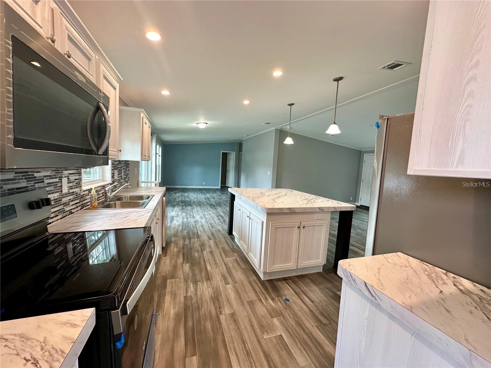 HOLIDAY HAVEN CAMPSITES UNIT 02 - Residential Lease